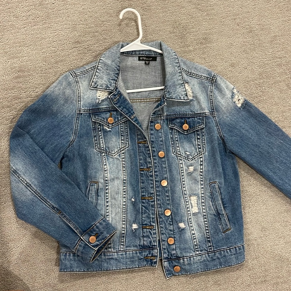 STS Blue distressed trucker Jean jacket